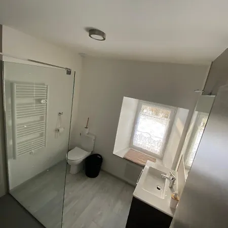 Lo Barri De Meyssouzac B&B Chaudeyrac
