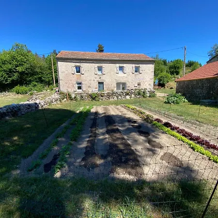 Lo Barri De Meyssouzac B&B